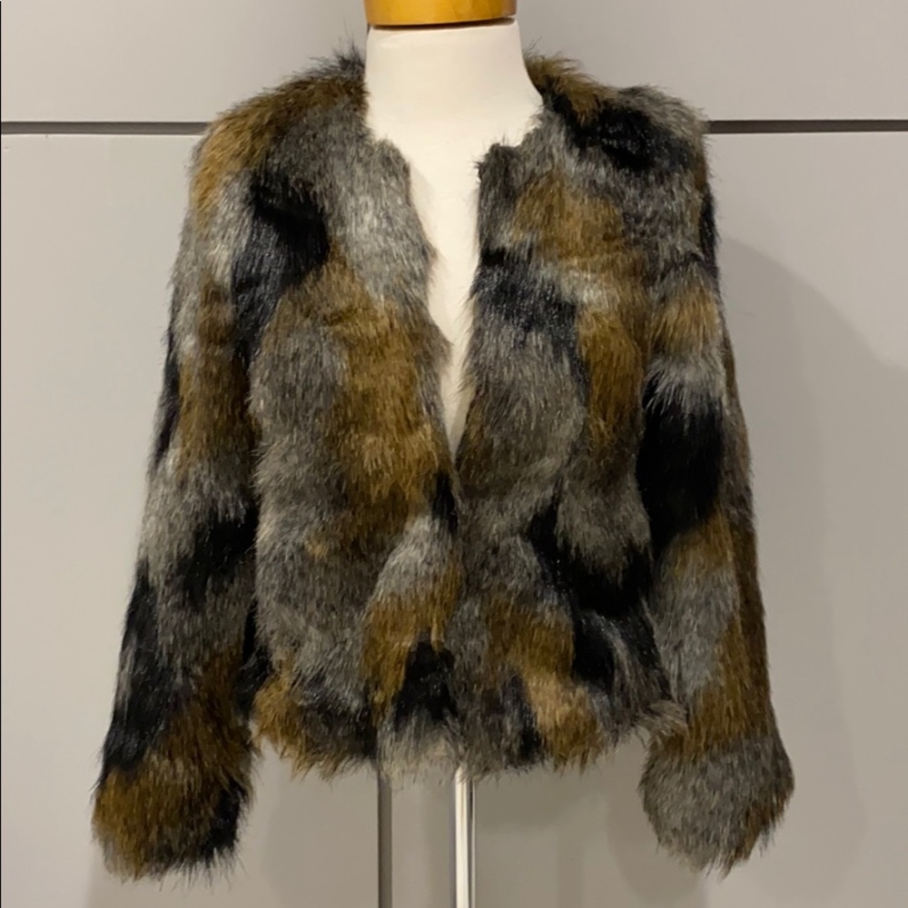 Calico Three Tone Faux Fur Coat Size 2 Divided